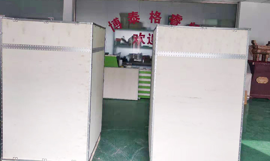 我公司生產(chǎn)的激光打標(biāo)機(jī)遠(yuǎn)銷印度、越南、東南亞國家