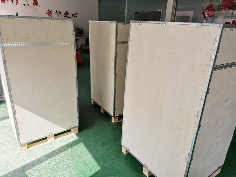 我公司生產(chǎn)的激光打標機暢銷海內(nèi)外